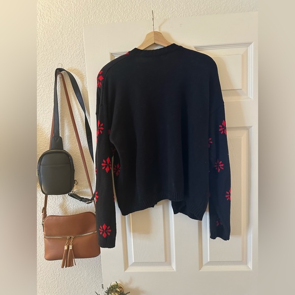 Women’s Vintage Patterned Cardigan - Picture 3 of 4